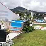 Ocean Heated Pool&jacuzzi View Gray דירה