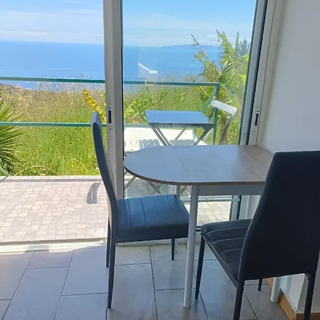 Ocean Heated Pool&jacuzzi View Gray Santa Cruz (Madeira)