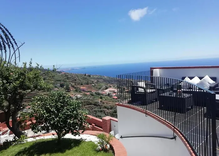 Apartman Ocean Heated Pool&jacuzzi View Gray